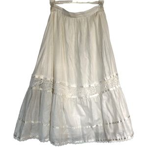 Gunnie Gunne Sax by Jessica McClintock Vintage ivory and lace skirt